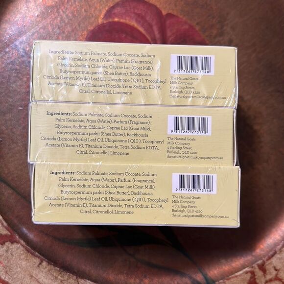 Men’s The Natural Co Goat’s Milk & Lemon Myrtle Moisturizing & Soothing x 3 100g - Picture 4 of 7